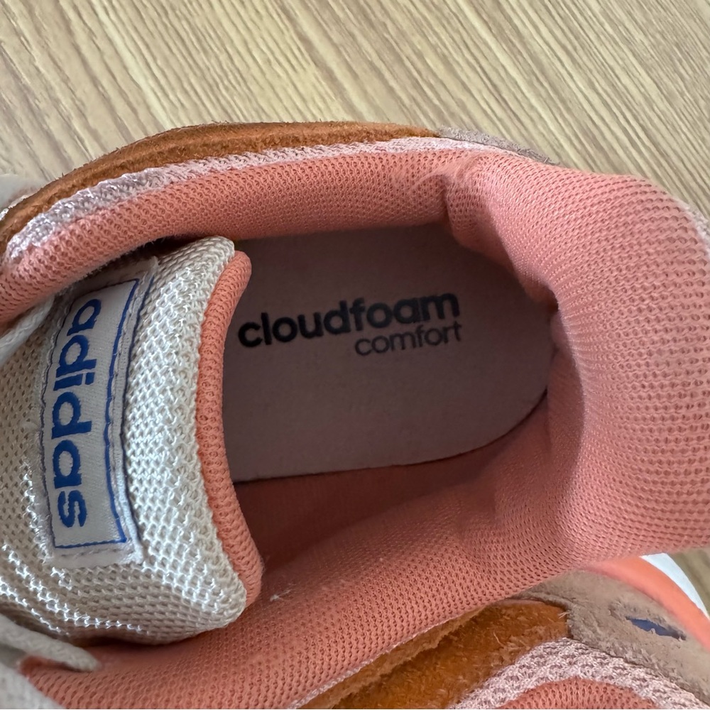Adidas Cloudfoam Crazy Chaos Peach/Pink and Beige Sneakers Tennis Shoes Size 7.5 - Picture 5 of 8